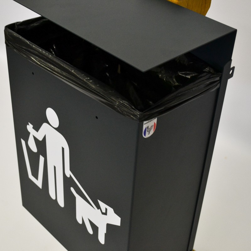 poubelle zoom sur détails