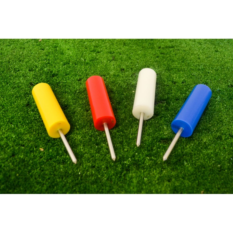 marque de départ en plastique avec pointe à planter au sol