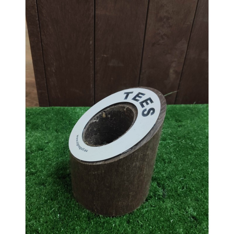 Broken golf Tee caddies