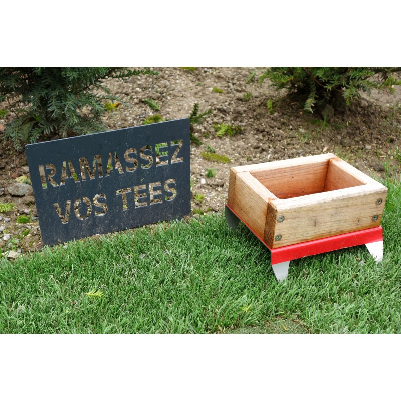 Luxurious broken tee caddy