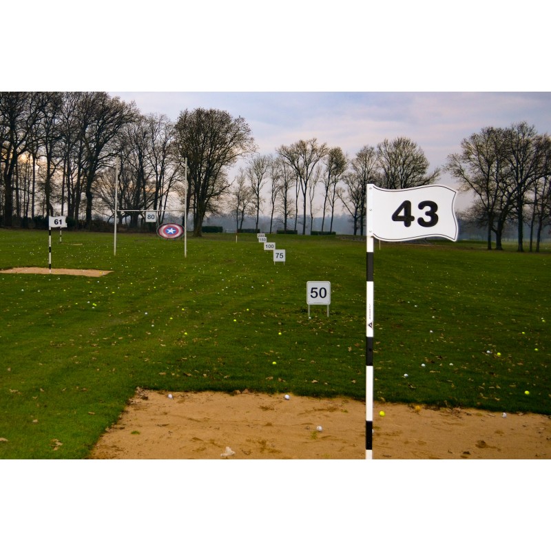 Cible gravée et solide