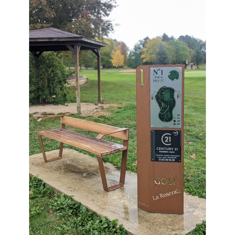 Banc avec panneau départ golf
