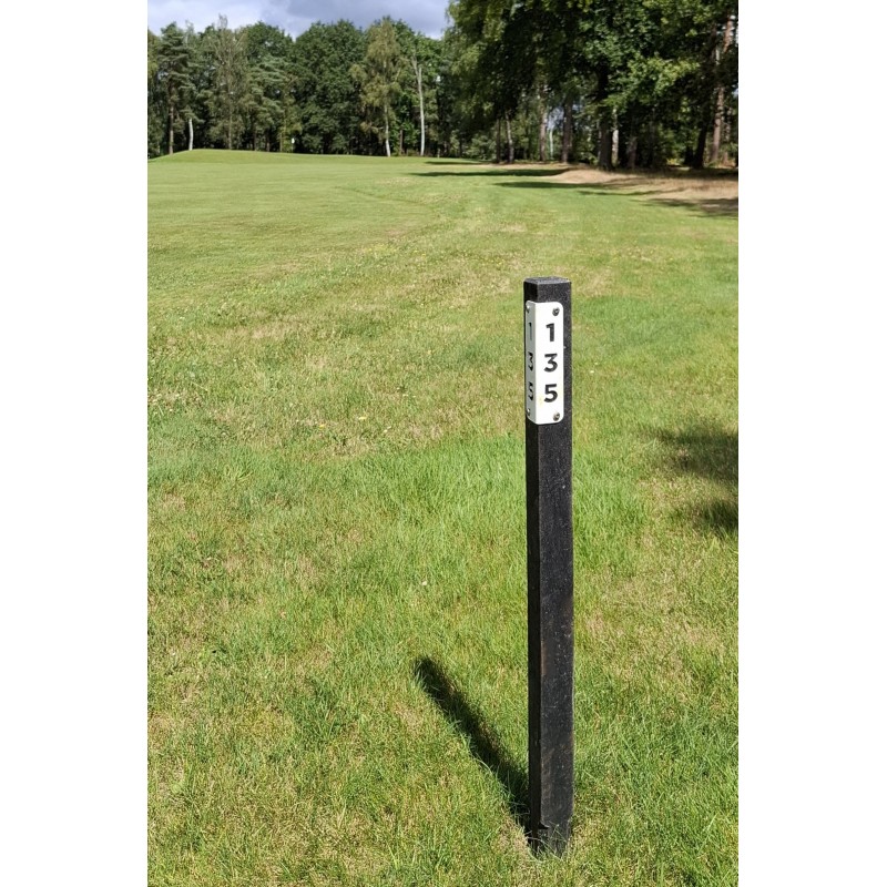 Repère 135 mètres golf recyclé