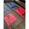 marque de départ après fabrication en bleu et rouge